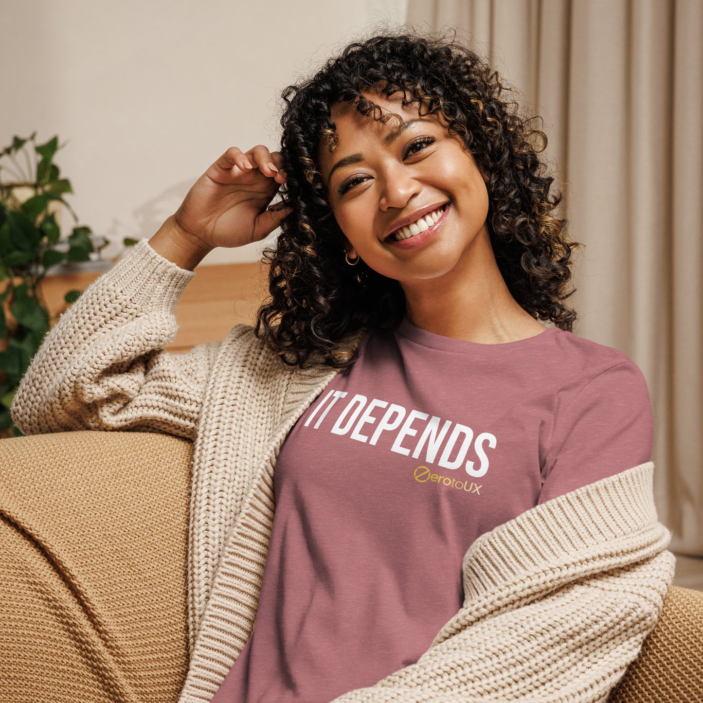 IT DEPENDS (Centered text) Women's Relaxed T-Shirt