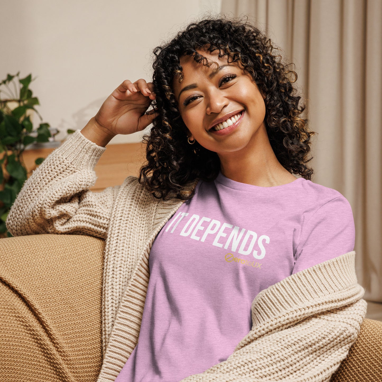 IT DEPENDS (Centered text) Women's Relaxed T-Shirt