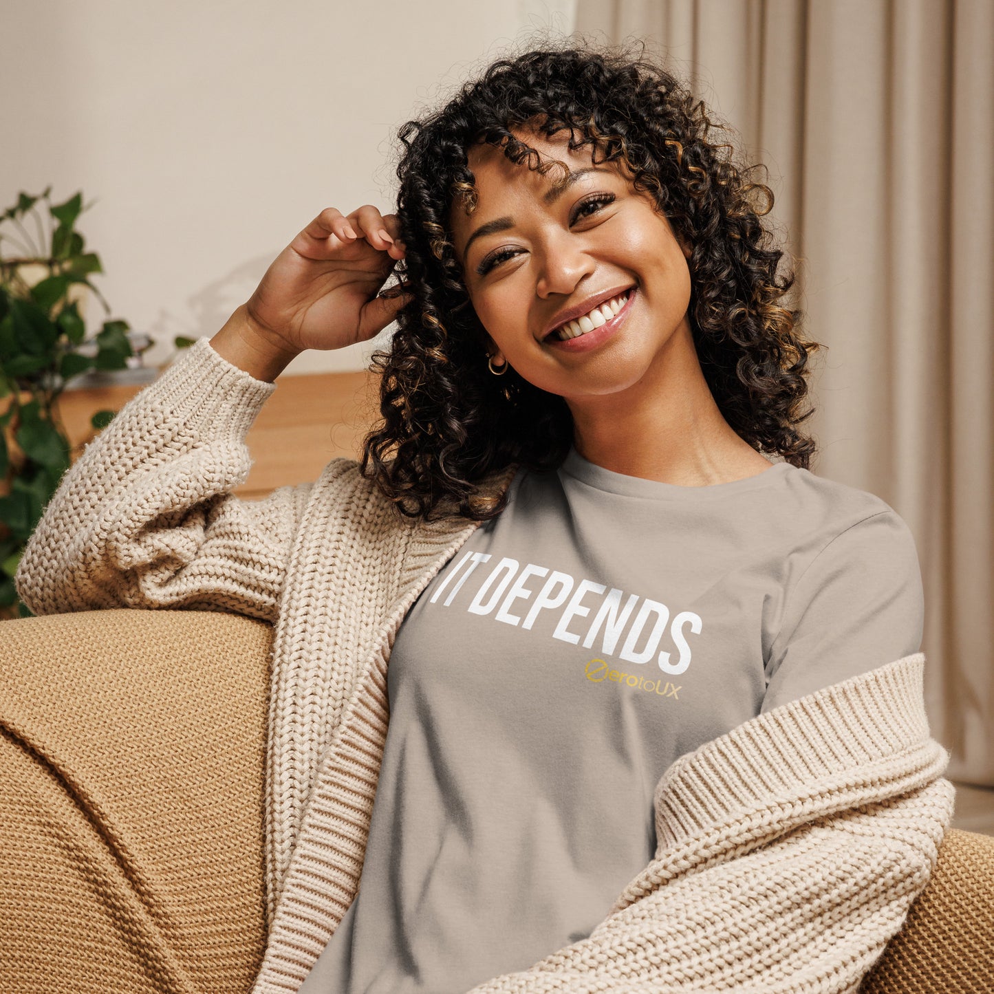 IT DEPENDS (Centered text) Women's Relaxed T-Shirt